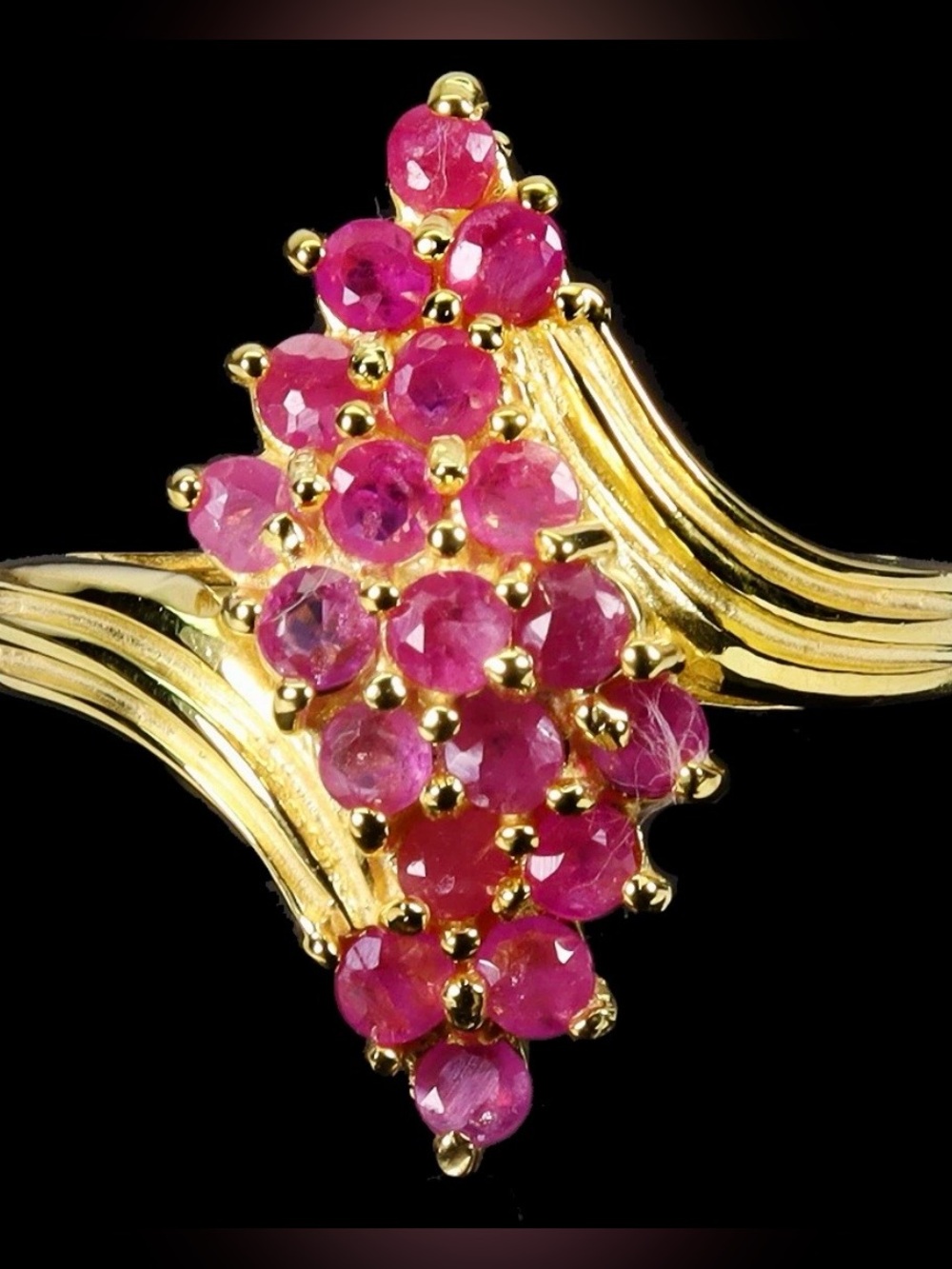 Ombre Ruby Design 14k on Sterling Silver size 8. 1.08ct